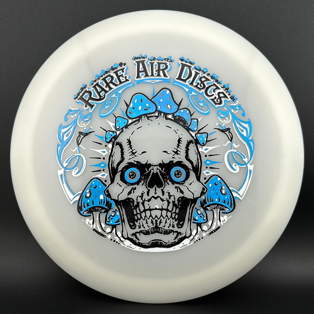 Sello Forged Radiant Era - Crushin' Amanitas de Manny Trujillo