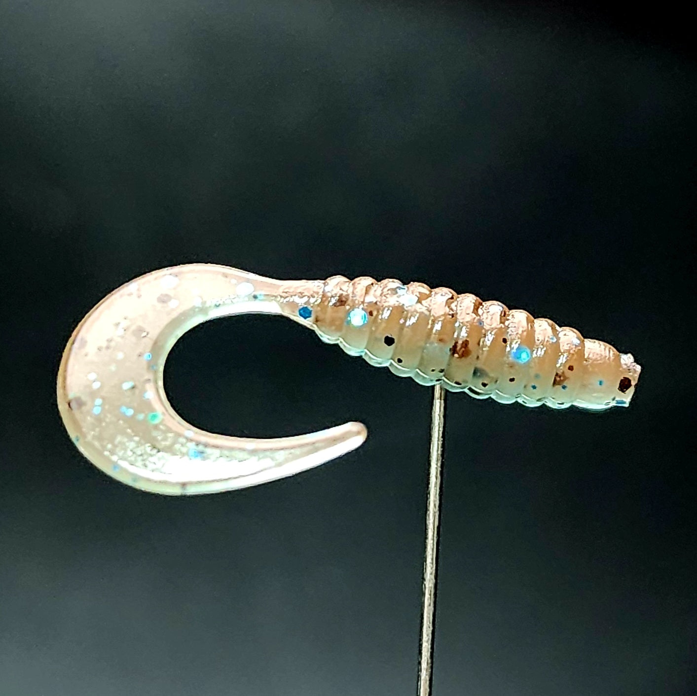 Larve à queue micro-courbée de 2,5 cm « Le Tennessee Twister »
