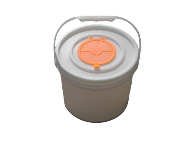 Challenge 3.5 Gal Insulated Bucket w/Lid Bobber Bargain