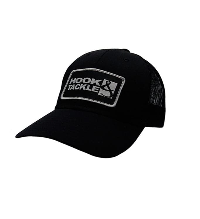 Gorra trucker de pesca con el logo de H&T