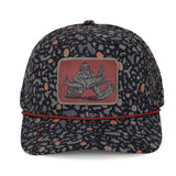 Gorra de pesca perforada de 6 paneles con cuerda Big Foot Squatch
