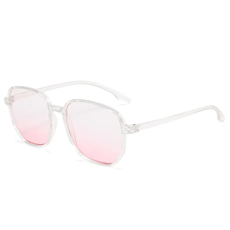 Retro-Chic Sunglasses Bobber Bargain