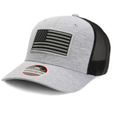 Gorra Riverside Reflective con bandera estadounidense y parte trasera de malla.