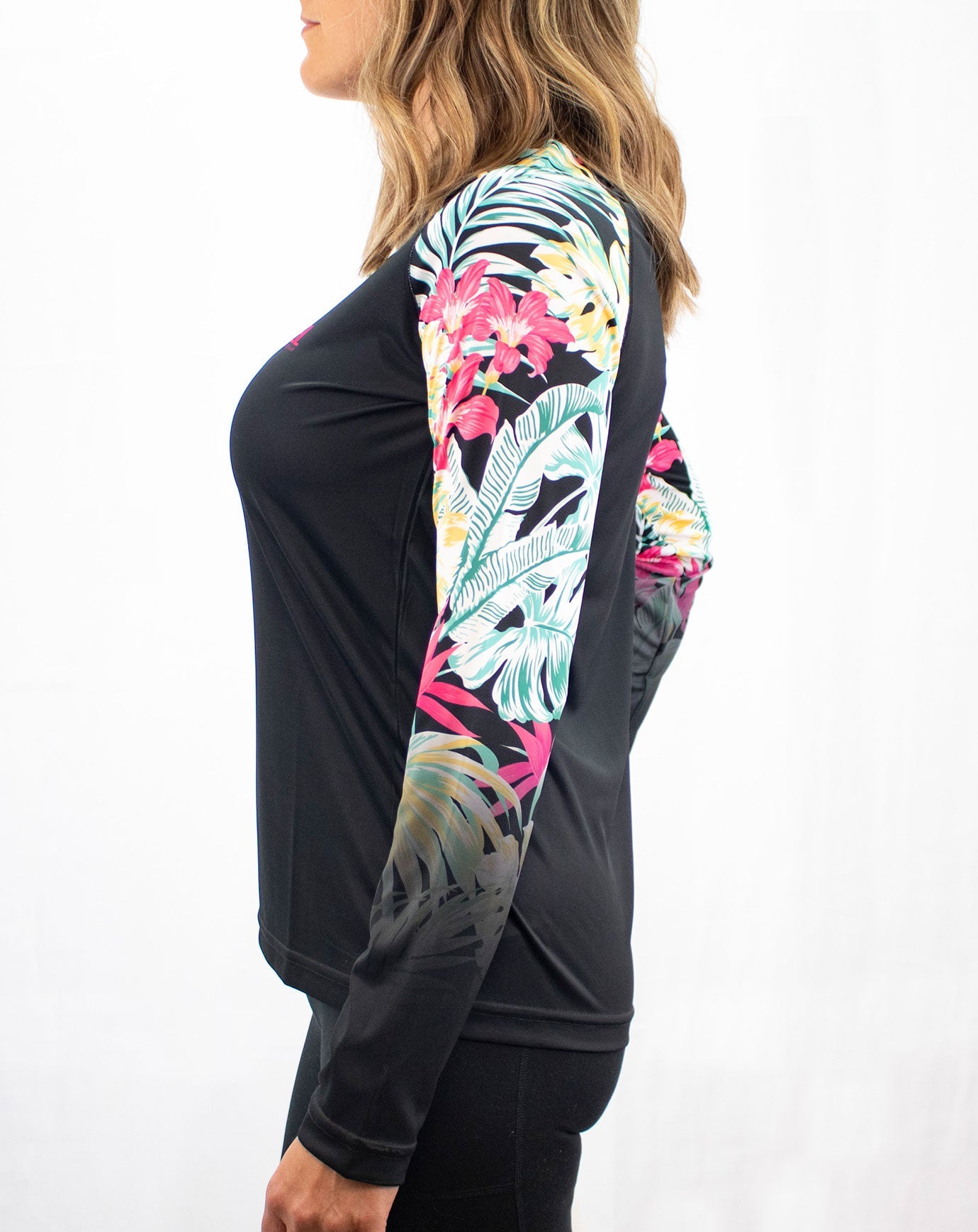 Erin | Black Pebble